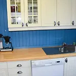 6 Person In * Fjortoft